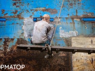 Дніпро: чужинці чи свої? Як змінюється кількість іноземних працівників в Україні