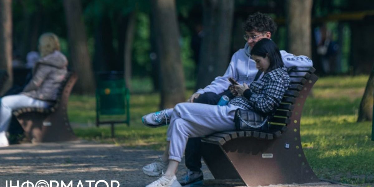 Перекази між родичами в Дніпрі: як не втратити гроші та уникнути блокування рахунку