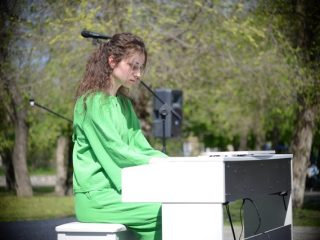Дніпро: Царичанка розцвіла культурою