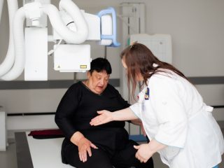 Дніпро: комплексні медичні обстеження для переселенців