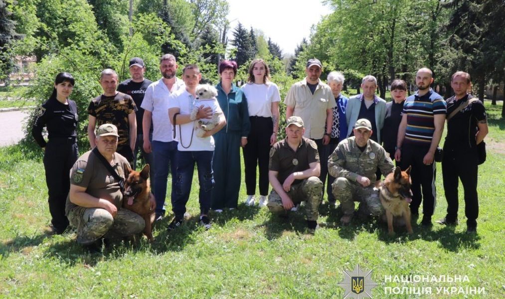 Чотирилапі друзі для ветеранів: зустріч зі службовими собаками в Дніпрі