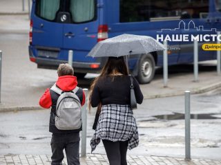 Холодний фронт прийде у Дніпро: погода 13 травня