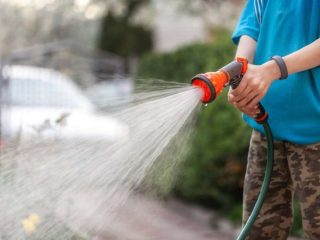 Дніпро: водоканал попереджає про борги за воду